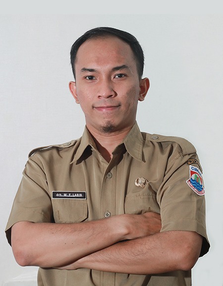 drh. Muhammad Faiz Labib dalam balutan seragam ASN Pemerintah Kota Cimahi